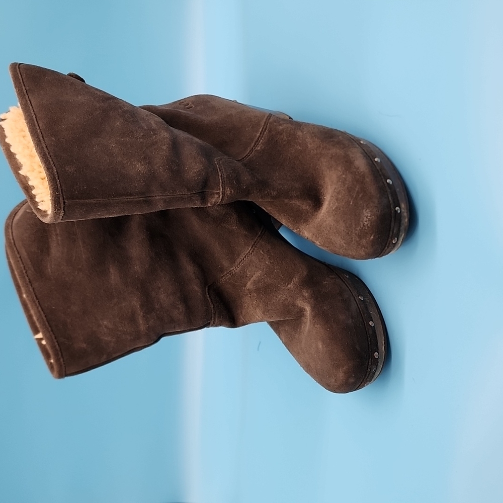 Ugg Lynea Leather and Wood Boots